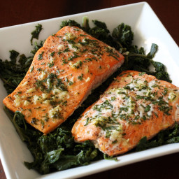 Baked Salmon With Garlic