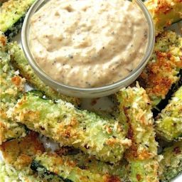 Baked zucchini sticks and sweet onion dip