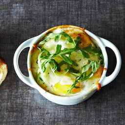 Baked Eggs with Smoked Salmon, Arugula and Manchego
