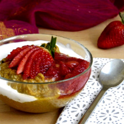 Banana and Carrot N'Oatmeal with Strawberries and Cream - Paleo, AIP