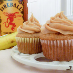 Banana-Cinnamon Cupcakes with Fireball Whisky