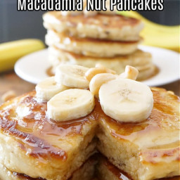 Banana Macadamia Nut Pancakes