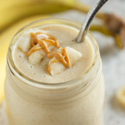 Banana Peanut Butter and Date Smoothie