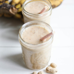 Banana Smoothie with Peanut Butter, Chia Seeds and Cinnamon
