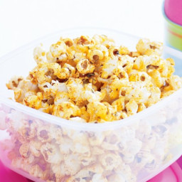 Barbecue-flavoured popcorn
