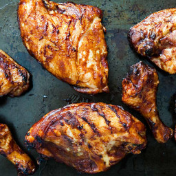 barbecued-chicken-on-the-grill-2431955.jpg
