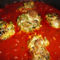 Basic Italian Sauce with Meatballs