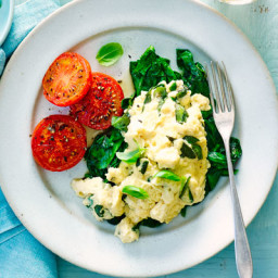 Basil scramble with wilted spinach and seared tomatoes