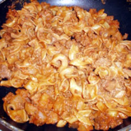Beef and a Noodle Skillet