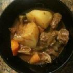 Beef stew in the slow cooker