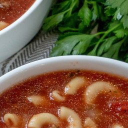 Beefy Tomato Macaroni Soup