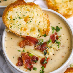Beer Cheese Soup {With Sharp Cheddar!}