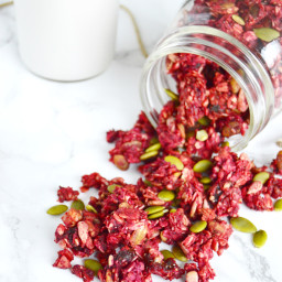 Beet-Ginger Granola with Superfoods (vegan, gluten and refined sugar free)