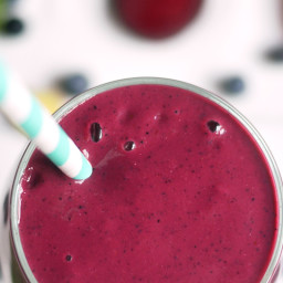 Beet Smoothie: The Berry Beety