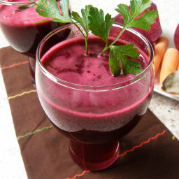 Beets, Apples and Carrot Juice Medley