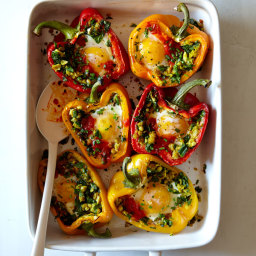 Bell peppers with chickpea mash, eggs and harissa