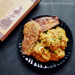 Bengali Niramish Khichuri |Bhoger Khichuri | Bengali Khichuri