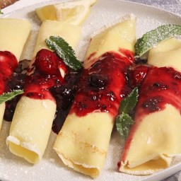 Berries and Cream Crepes Recipe