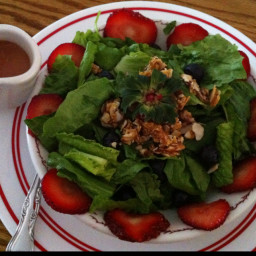 berry delightful spinach salad