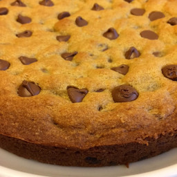 Best Easy Chocolate Chip Cookie Cake Recipe