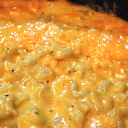 Best Slow Cooker Macaroni and Cheese Recipe