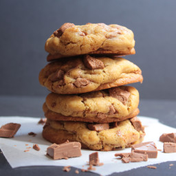 Best Soft Chocolate Chunk Cookies