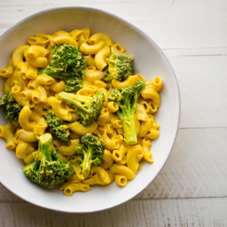 Best Vegan Mac 'n Cheese with Broccoli