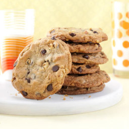 Big and Buttery Chocolate Chip Cookies Recipe