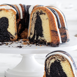 Black-and-White Chocolate Marble Pound Cake with Vanilla Bean and Black Coc