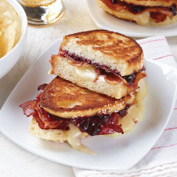 Blackberry, Bacon, and Brie Grilled Cheese