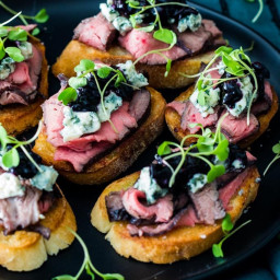 Blue Cheese and Steak Crostini with Blueberry and Caramelized Onion Jam