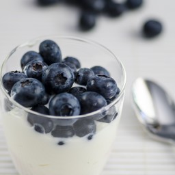 Blueberries with Banana Sauce