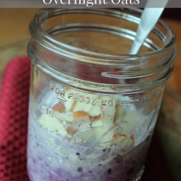 Blueberry, Almond, and Coconut Overnight Oats Oatmeal in a Jar