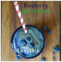 Blueberry Avocado and Spinach Smoothie