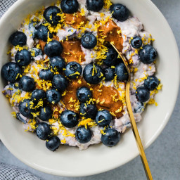 Blueberry Lemon Overnight Oats With Chia