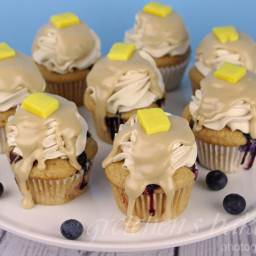 Blueberry Pancake Cupcakes with Maple Cream