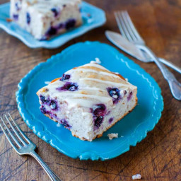 blueberry-yogurt-cake-with-lemon-vanilla-glaze-2747118.jpg