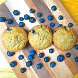 Blueberry Banana Flax Muffins with Coconut Oil