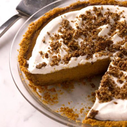 Bobby Flay's Pumpkin Pie with Cinnamon Crunch and Bourbon-Maple Whipped Cre
