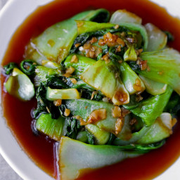 Bok Choy With Garlic and Oyster Sauce