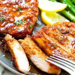 boneless-pork-chops-with-honey-garlic-sauce-2712154.jpg