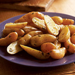 Braised Fingerling Potatoes with Thyme and Butter