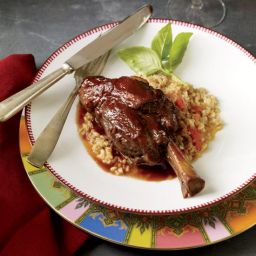 Braised Lamb Shanks with Garlic and Indian Spices Recipe