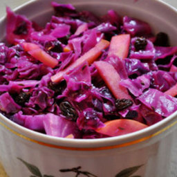 Braised Red Cabbage with Apples and Raisins