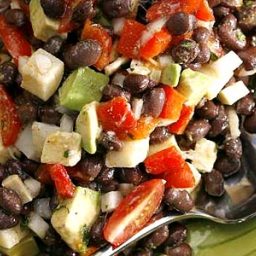Brazilianesque black bean salad