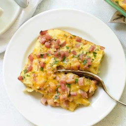 Breakfast Casserole with Ham and Cheese: an easy, cheesy casserole.