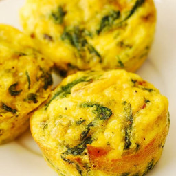 breakfast-egg-muffins-with-bacon-and-spinach-2229653.jpg