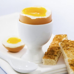 Breakfast eggs with toast