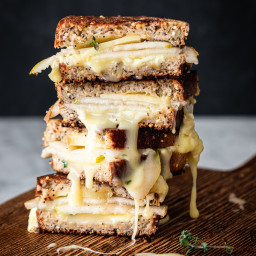 Brie & Pear Grilled Cheese Sandwich