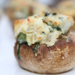 Brie and Fresh Spinach Stuffed Mushrooms